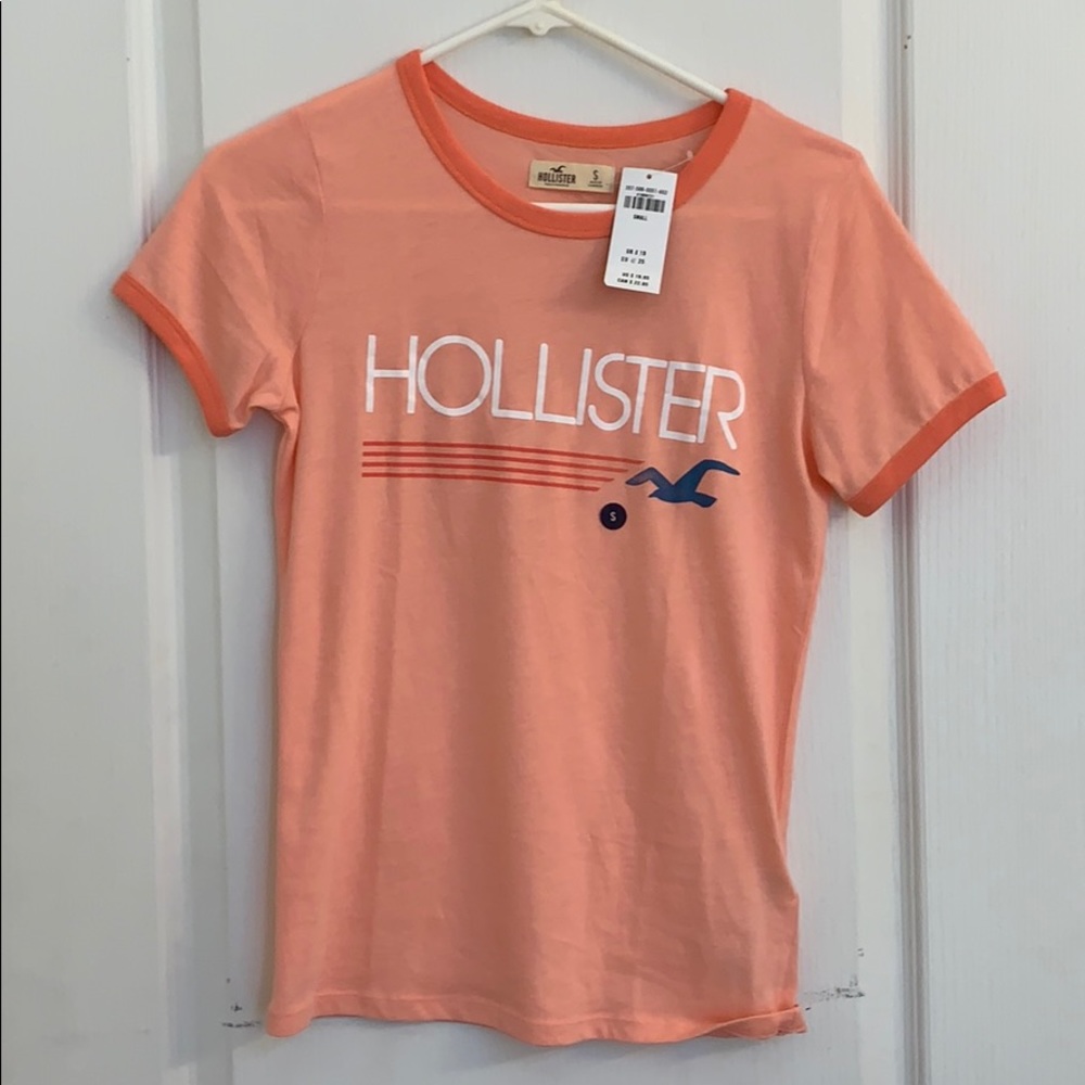 Hollister T-Shirt